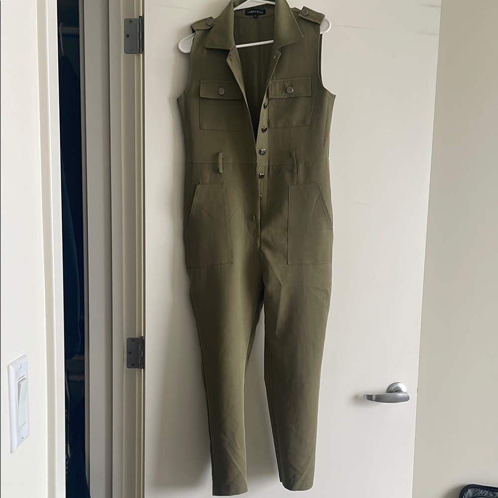 Olive Green Sleeveless Jumpsuit